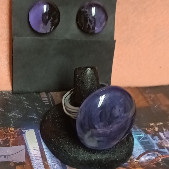 Jewelry - Picture 4 of 4